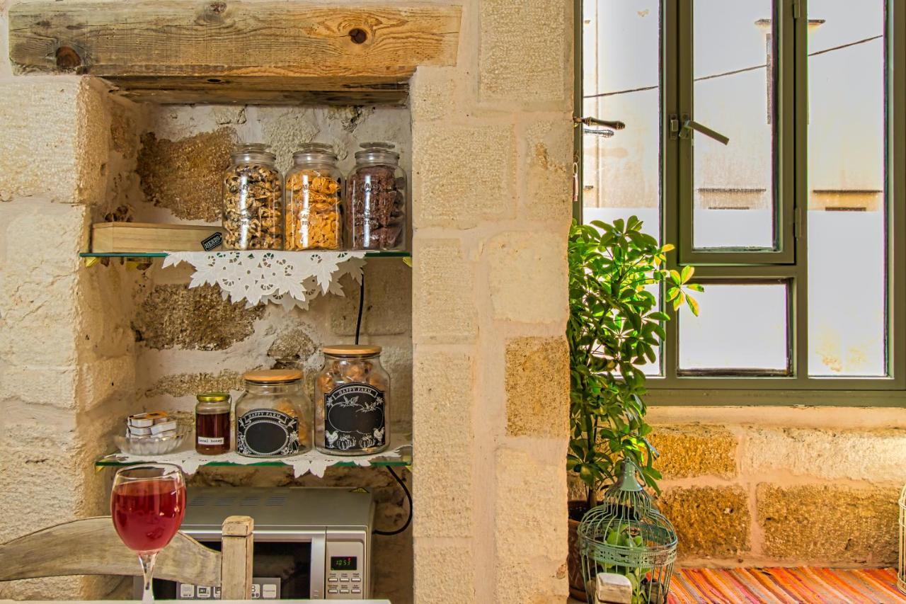 Antonia Traditional Estate Chrissi Akti Chania Exterior foto