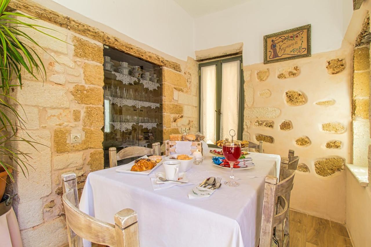 Antonia Traditional Estate Chrissi Akti Chania Exterior foto
