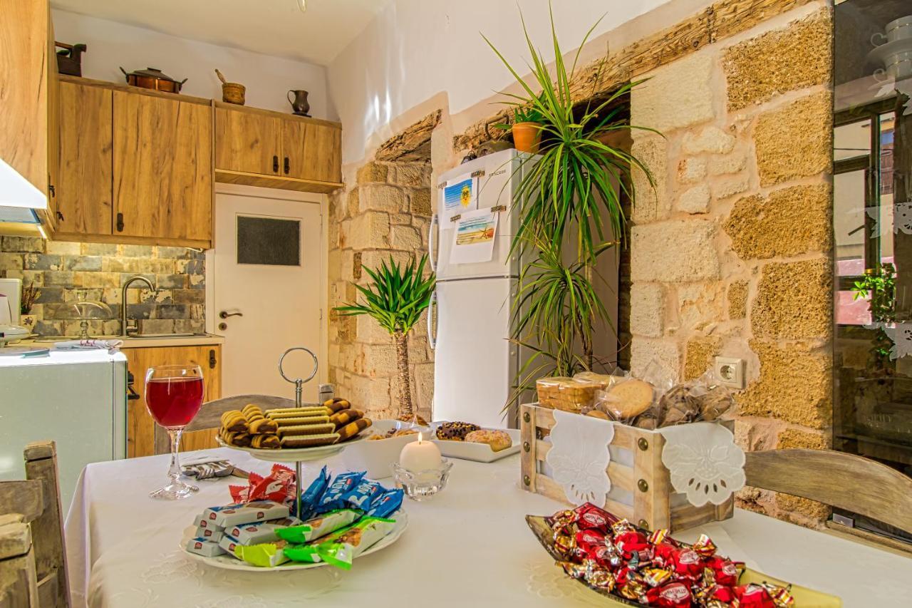 Antonia Traditional Estate Chrissi Akti Chania Exterior foto